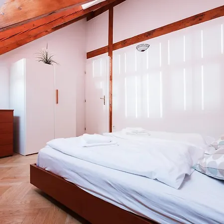 Appartement Sunlight City Centre Praag